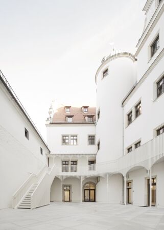 Eine Anerkennung: Haus der Kathedrale in Dresden von Alexander Poetzsch Architekturen (Dresden)