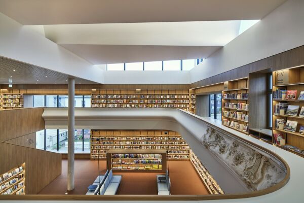 Eine Anerkennung: Stadtbibliothek Mittweida von Raum und Bau (Dresden/M�nchen)