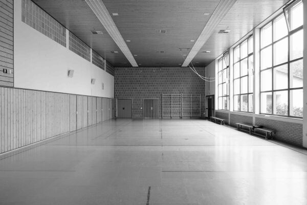 Mehrzweckhalle in Oberschwaben von Atelier Kaiser Shen