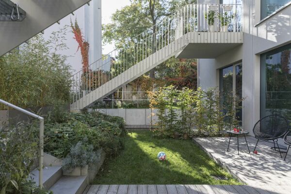 Umbau und Erweiterung in Berlin von Bundschuh Architekten