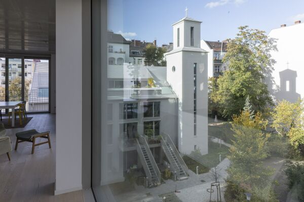 Umbau und Erweiterung in Berlin von Bundschuh Architekten