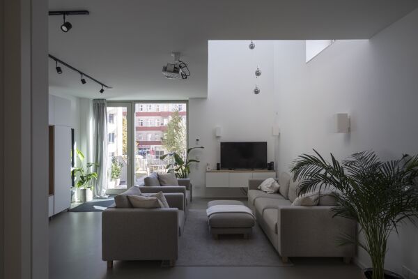 Umbau und Erweiterung in Berlin von Bundschuh Architekten