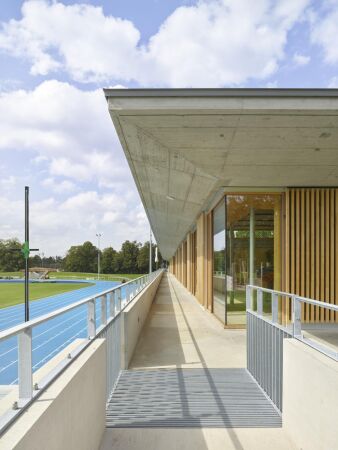 Stadiongebude in Sindelfingen von DInka Scheible Hoffmann Lewald Architekten