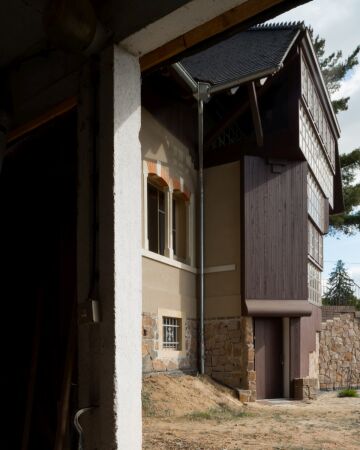 Wohnhausumbau in Radebeul von Summacumfemmer