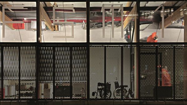 Ein 1. Preis: Bahnhofsmission Hamburg Hauptbahnhof, Carsten Roth Architekt