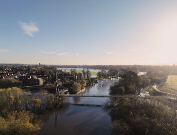 Fu- und Radwegbrcke von Moxon Architects