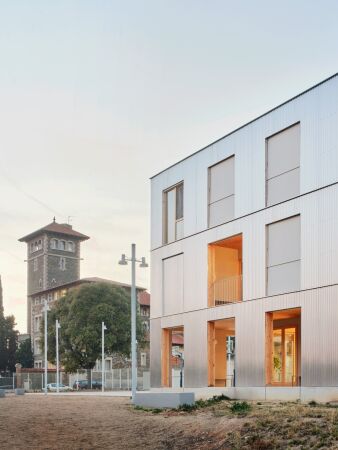 Wohn- und Tageszentrum fr Obdachlose von Vivas Arquitectos