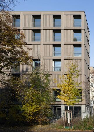 Wohn- und Geschftshaus in Berlin von AHM Architekten