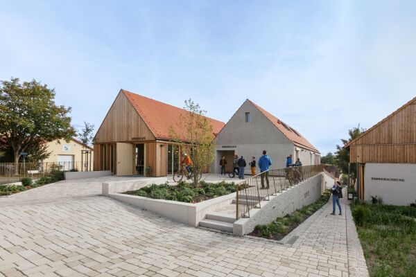 Brgerzentrum in Niederwerrn von Schlicht Lamprecht Kern