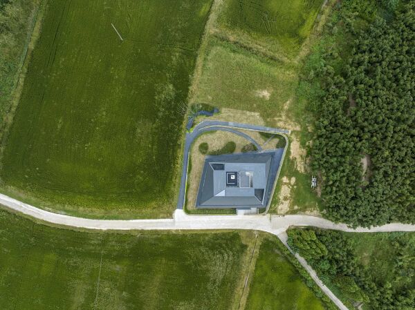 Kultur- und Geografiezentrum in Jiangnan von ConCom Studio