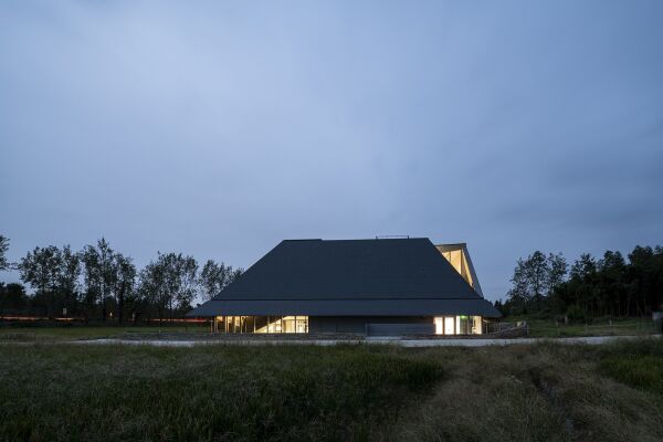 Kultur- und Geografiezentrum in Jiangnan von ConCom Studio