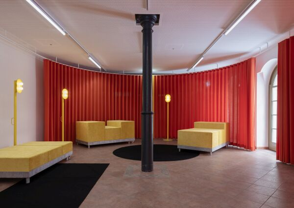 Jugendkunstschule in Dresden von Kunze Reisnecker und Pascal Hien