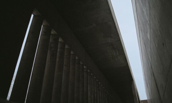 Tuschend fiktive Architekturhistorie