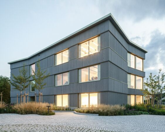 Brogebude von nbundm* architekten in Grafing bei Mnchen