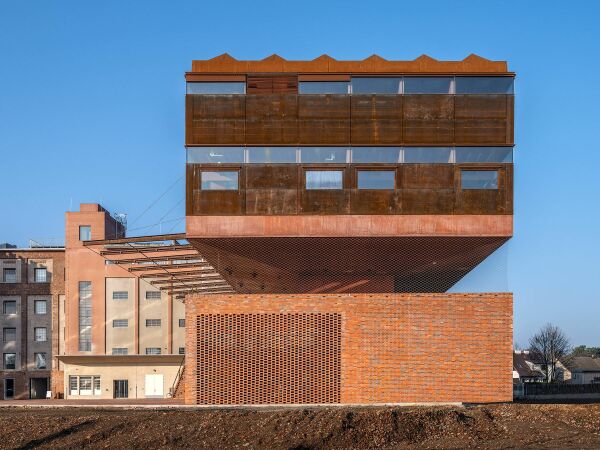 Sepka architekti in Pardubice