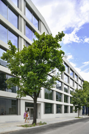 Brohaus in Berlin von Grntuch Ernst Architekten