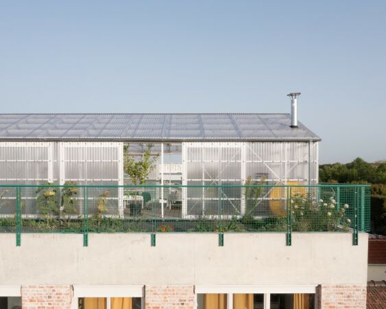 Wohnhaus in Pantin von Plan Com�n