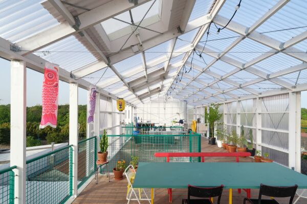 Wohnhaus in Pantin von Plan Comn