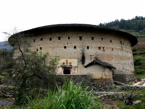 Tulou von Yuchanglou im Kreis Yongding. Foto: Gisling, CC BY-SA 4.0, via Wikimedia