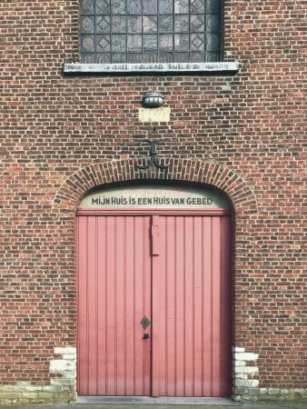 Eingang vor dem Umbau