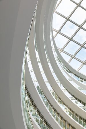 Neues Deutschlandhaus von Hadi Teherani Architects in Hamburg