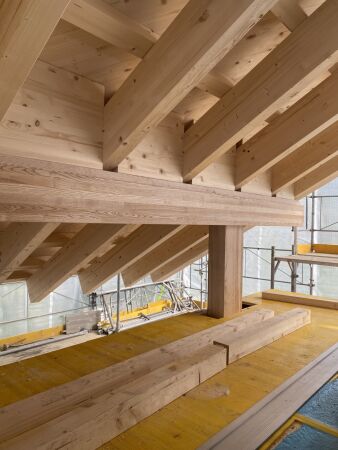 Wohnhausumbau in Winterthur von Lorenz Bachmann Architect