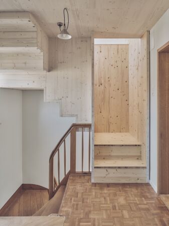 Wohnhausumbau in Winterthur von Lorenz Bachmann Architect