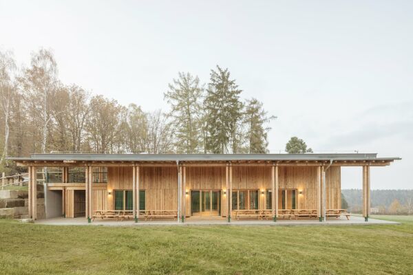 Holzbau in Knigstein von Frida Architekten