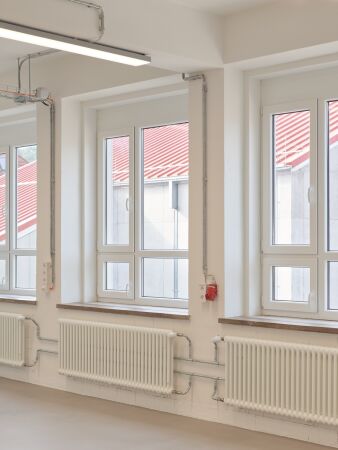 Sanierung und Erweiterung in Eisenach von B�ro Voigt