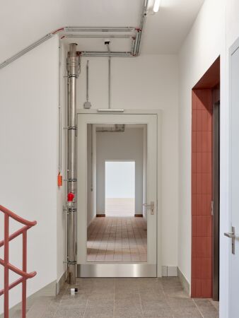 Sanierung und Erweiterung in Eisenach von B�ro Voigt