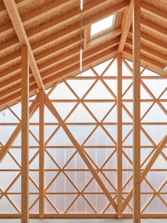 Sanierung und Erweiterung in Eisenach von Bro Voigt