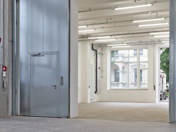 Sanierung und Erweiterung in Eisenach von Bro Voigt