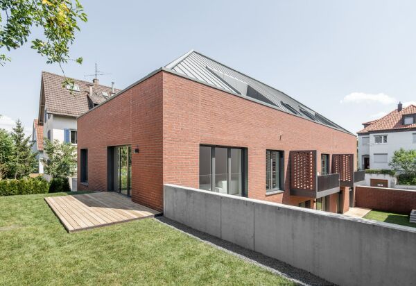 Wohnhaus in Stuttgart von Bottega + Ehrhardt Architekten