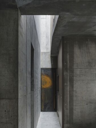 Wohnhaus auf Okinawa von Studio Cochi