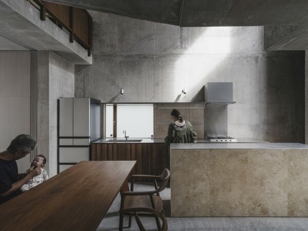 Wohnhaus auf Okinawa von Studio Cochi