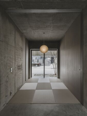 Wohnhaus auf Okinawa von Studio Cochi