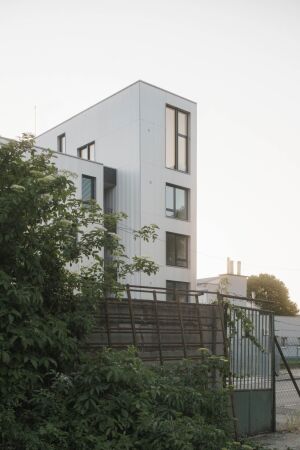 Wohnhaus in Bratislava von kuklicasmerek+