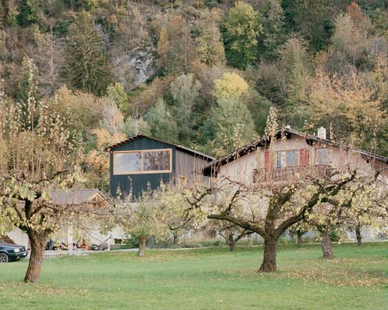 Wohnhaus im Kanton Wallis von Lionel Ballmer Architectes