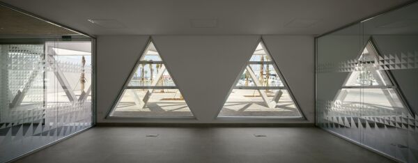 Hafenbehrde bei Huelva von Gabriel Verd und buro4