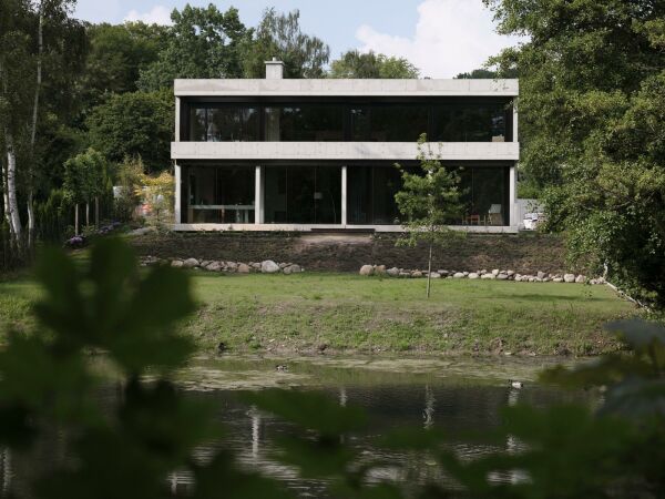 Einfamilienhaus in Hamburg von Stern Z�rn Architekten
