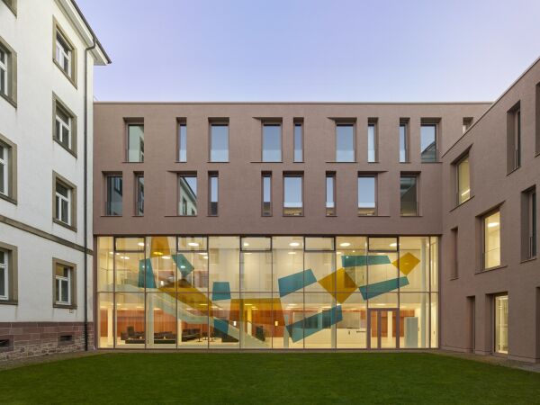 Amtsgericht-Erweiterung in Freiburg von Auer Weber