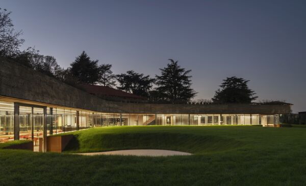 Kantine in Montechiarugolo von Carlo Ratti Associati