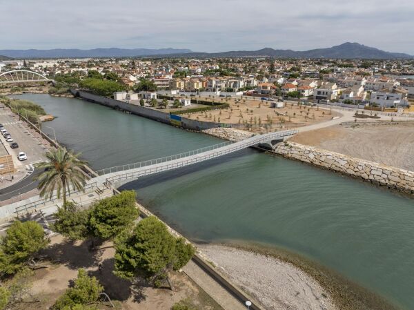 Fu- und Radwegbrcke von schlaich bergermann partner und Burgos & Garrido Arquitectos