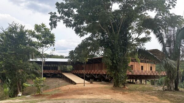 Terra Preta von Andr Corra do Lago, Marcelo Rosenbaum, Fernando Serapio und Guilherme Wisnik