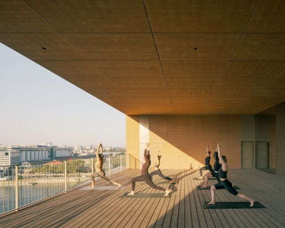 Holzhochhaus von LAN in Paris