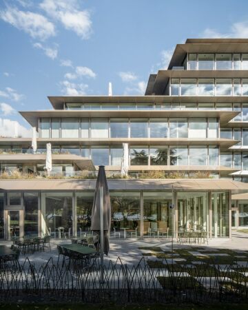 Umbau eines B�rogeb�udes von C.F. M�ller