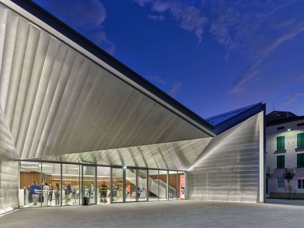 Theater in Brescia von Botticini + Facchinelli ARW