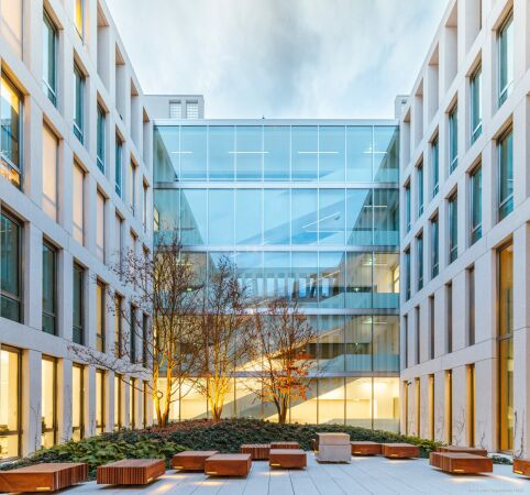 Polnische Botschaft in Berlin von JEMS Architekci