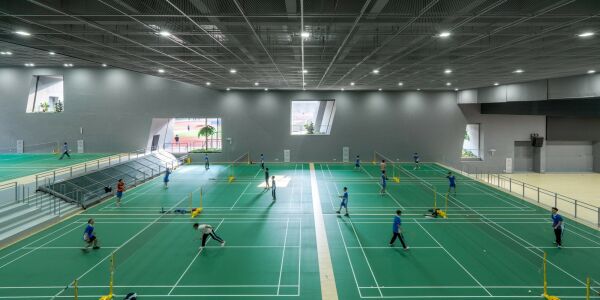 Sport- und Kunstzentrum von O-office Architects