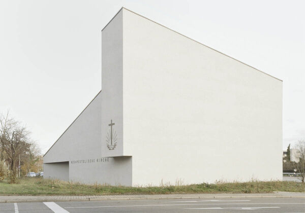 Kirchenbau in Pforzheim von Bez + Kock
